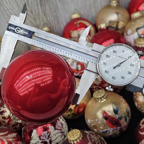 Vintage‎ 34 Pc Glass Christmas Ornaments Embellished Santa Cardinal Krebs O'well - Picture 10 of 15